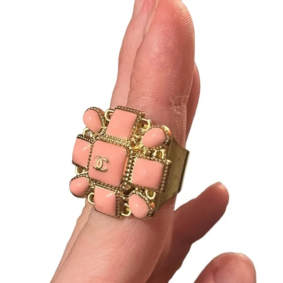 Chanel CC Button Upcycled Adjustable cocktail Ring New - Picture 10 of 14